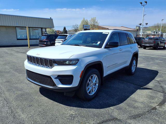2026 Jeep Grand Cherokee GRAND CHEROKEE LAREDO X 4X4