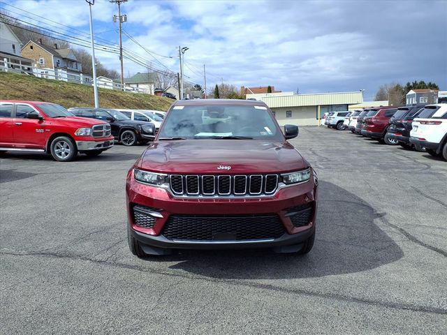 2026 Jeep Grand Cherokee GRAND CHEROKEE LAREDO X 4X4