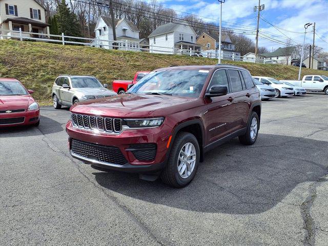 2026 Jeep Grand Cherokee GRAND CHEROKEE LAREDO X 4X4