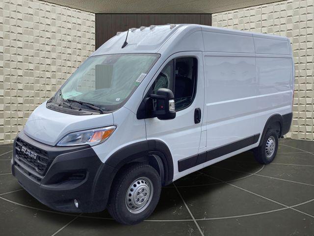 2026 Ram ProMaster Cargo Van Tradesman High Roof 136" WB w/Pass Seat