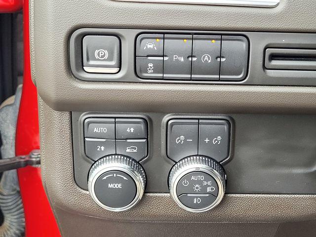 2024 GMC Yukon 4WD SLT
