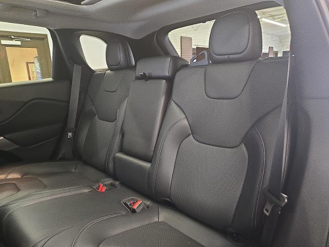2022 Jeep Cherokee Latitude Lux 4x4
