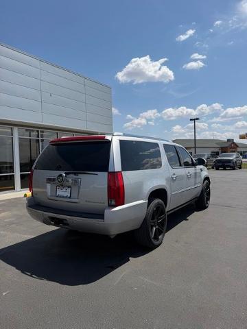 2010 Cadillac Escalade ESV Premium