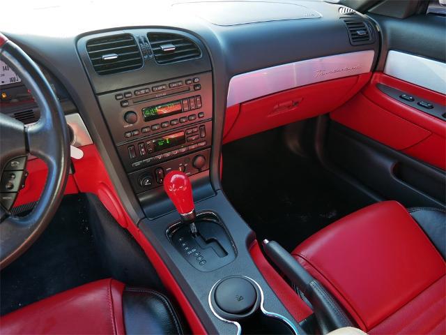 2002 Ford Thunderbird Base
