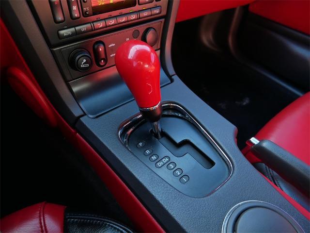2002 Ford Thunderbird Base