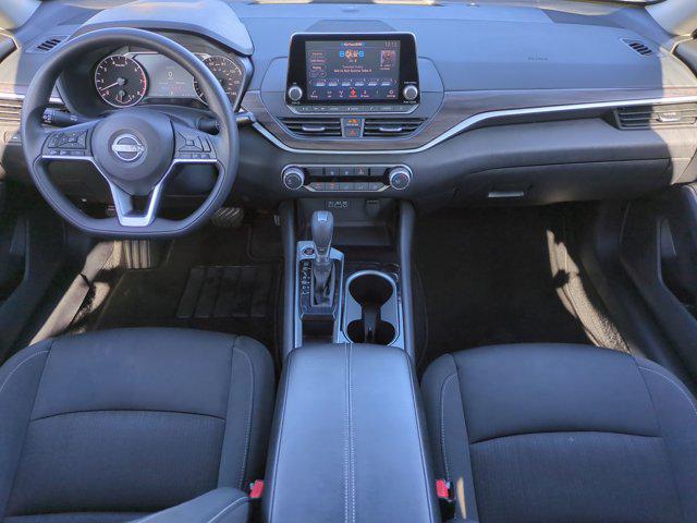 2024 Nissan Altima SV FWD