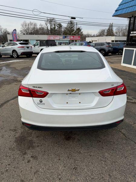 2017 Chevrolet Malibu 1LT