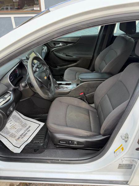2017 Chevrolet Malibu 1LT