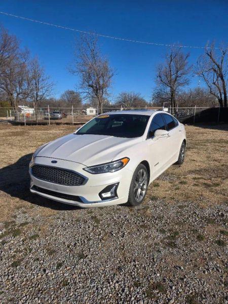 2019 Ford Fusion Hybrid Titanium for sale in Enid, OK