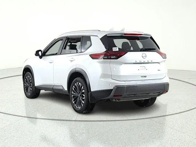 2025 Nissan Rogue SL FWD