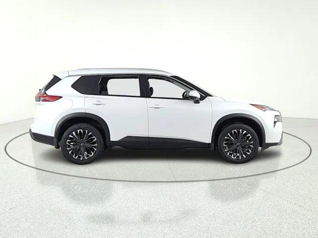 2025 Nissan Rogue SL FWD