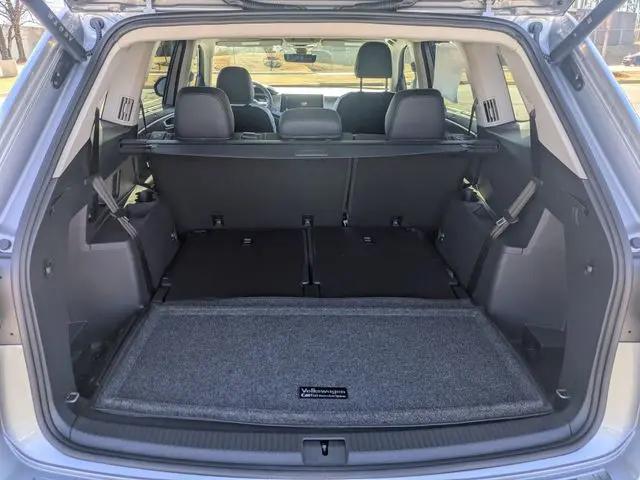 2026 Volkswagen Atlas SE with Technology