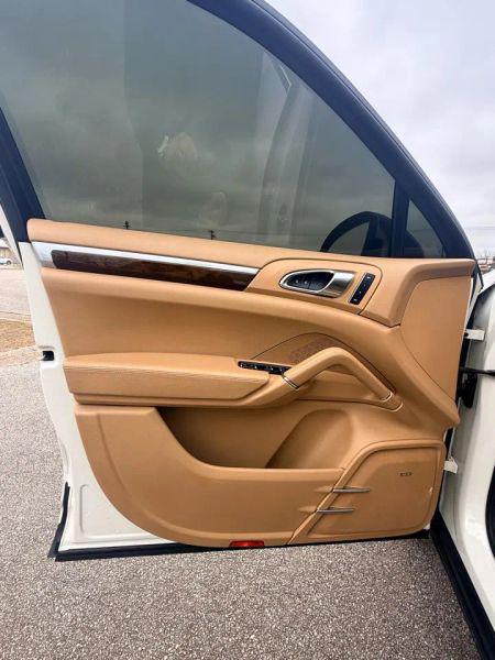 2012 Porsche Cayenne S