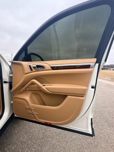 2012 Porsche Cayenne S