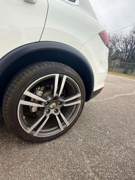 2012 Porsche Cayenne S