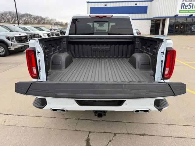 2026 GMC Sierra 1500 Crew Cab, Short Bed, Denali, RWD
