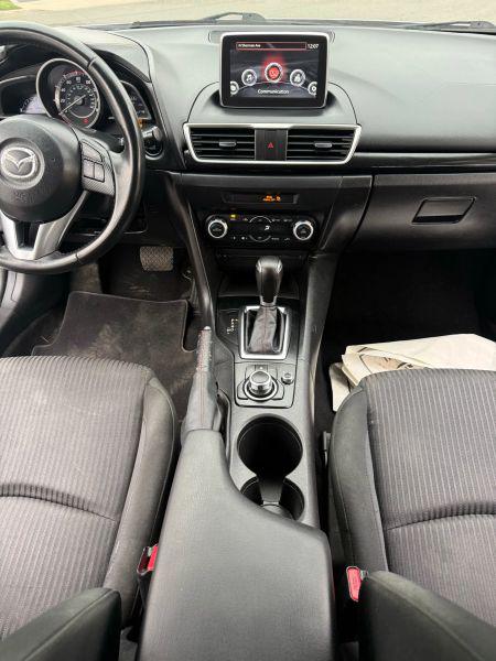 2015 Mazda Mazda3 i Touring