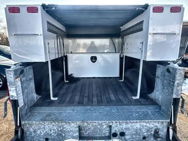 2022 Ram 1500 Classic Tradesman Crew Cab 4x4 5'7" Box
