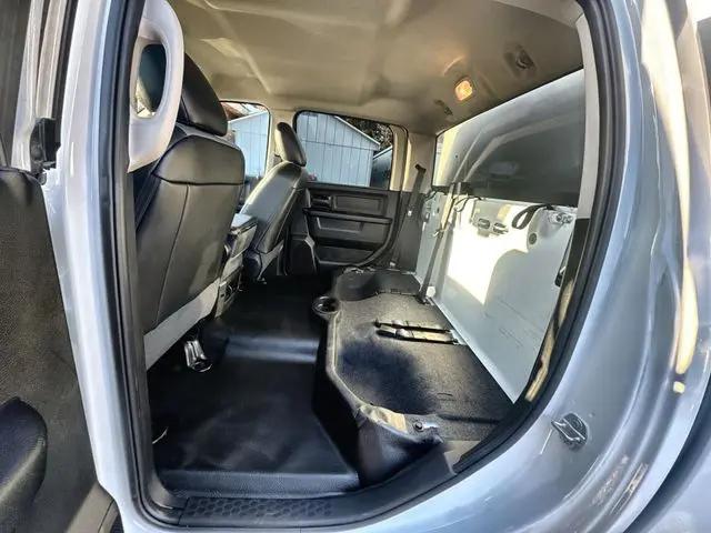 2022 Ram 1500 Classic Tradesman Crew Cab 4x4 5'7" Box