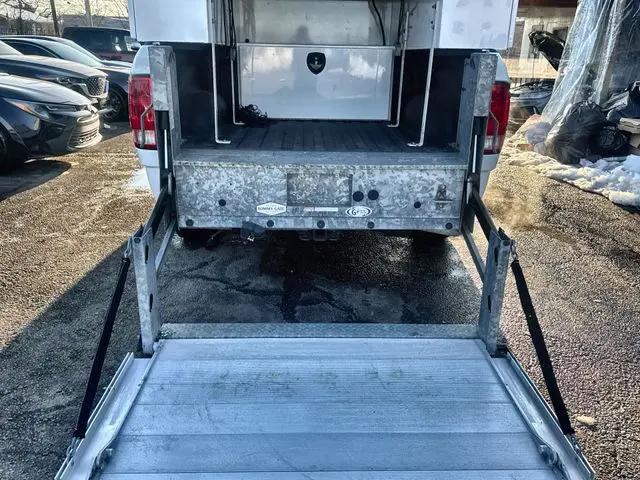 2022 Ram 1500 Classic Tradesman Crew Cab 4x4 5'7" Box