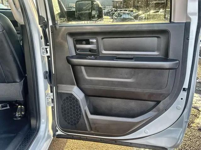 2022 Ram 1500 Classic Tradesman Crew Cab 4x4 5'7" Box