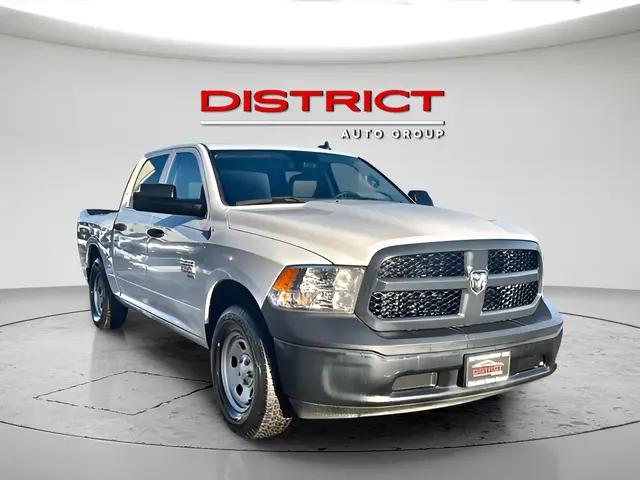 2022 Ram 1500 Classic Tradesman Crew Cab 4x4 57 Box for sale in Temple Hills, MD