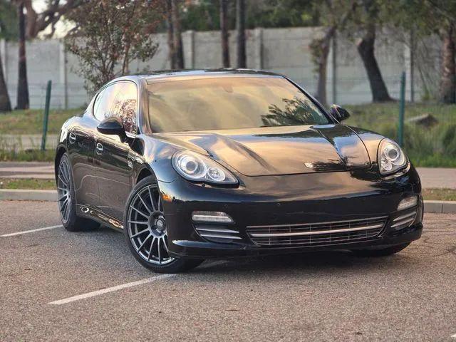 2013 Porsche Panamera 4