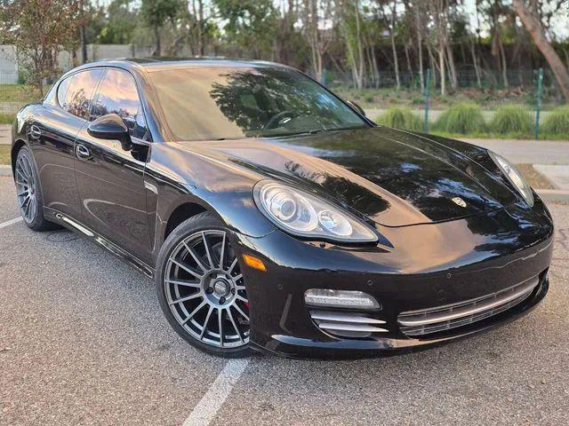 2013 Porsche Panamera 4
