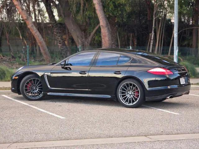 2013 Porsche Panamera 4