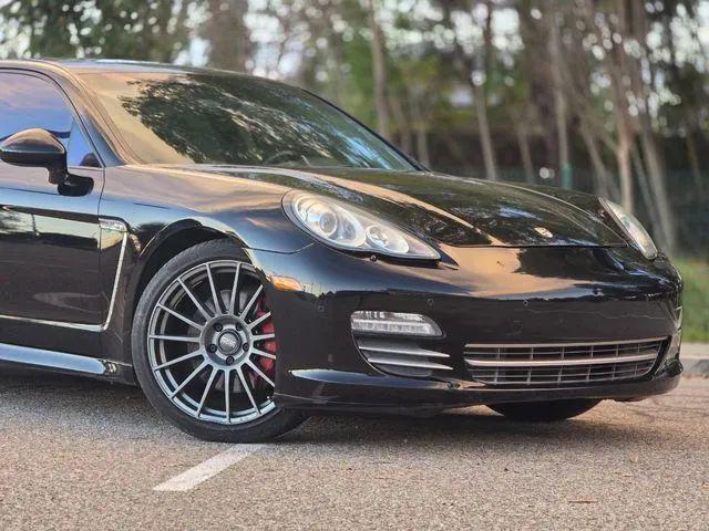 2013 Porsche Panamera 4