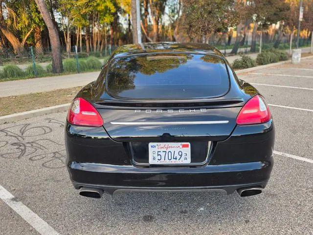 2013 Porsche Panamera 4