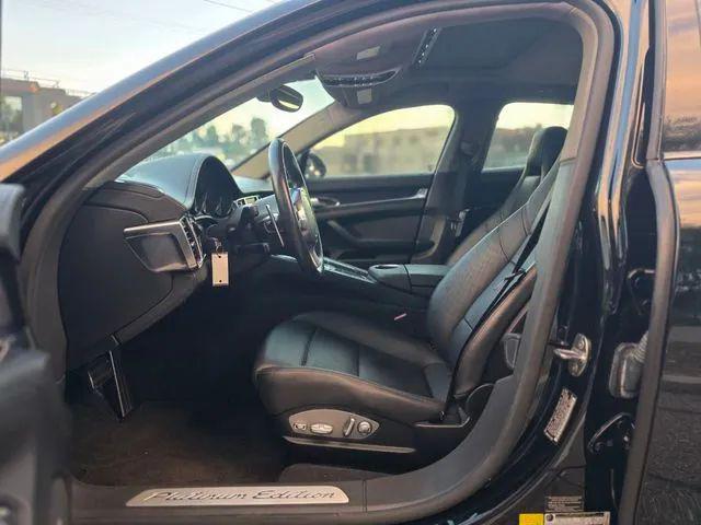 2013 Porsche Panamera 4