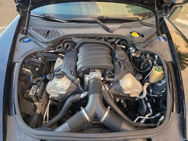 2013 Porsche Panamera 4