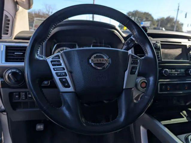 2017 Nissan Titan SV