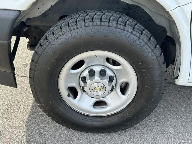 2022 Chevrolet Express Cargo Van RWD 3500 Regular Wheelbase WT