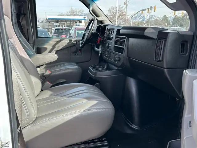 2022 Chevrolet Express Cargo Van RWD 3500 Regular Wheelbase WT