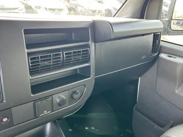 2022 Chevrolet Express Cargo Van RWD 3500 Regular Wheelbase WT