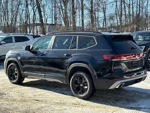 2026 Volkswagen Atlas Peak Edition