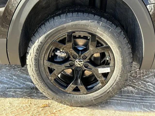 2026 Volkswagen Atlas Peak Edition