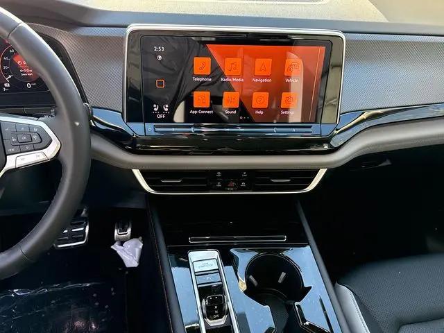 2026 Volkswagen Atlas Peak Edition
