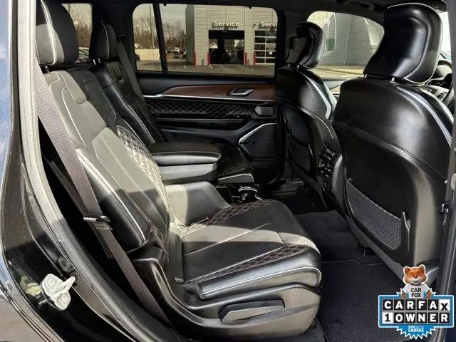 2023 Jeep Grand Cherokee L Summit 4x4