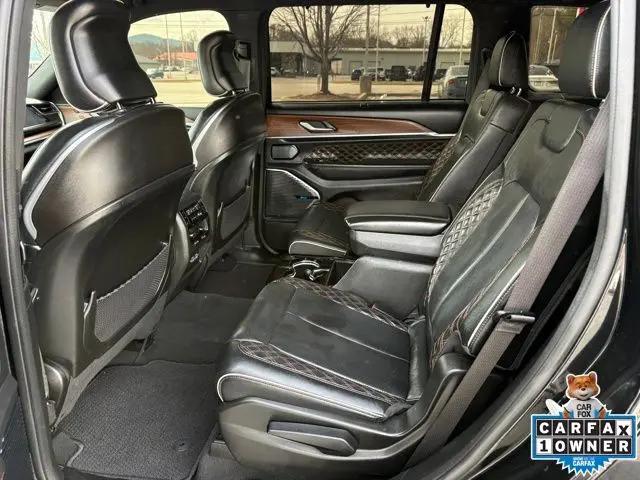 2023 Jeep Grand Cherokee L Summit 4x4