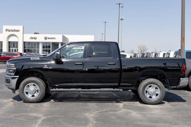 2026 Ram 2500 Tradesman Crew Cab 4x4 64 Box