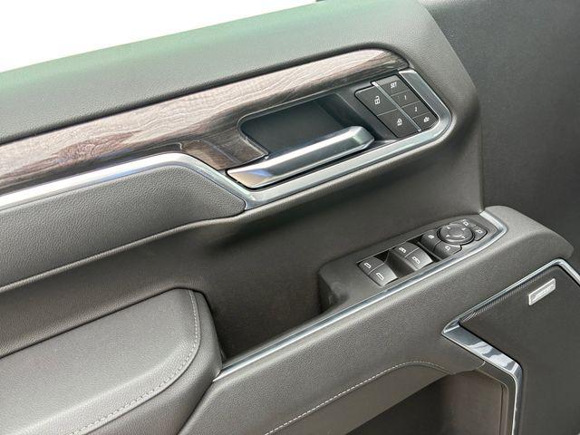 2026 Chevrolet Silverado 1500 4WD Crew Cab Short Bed LTZ