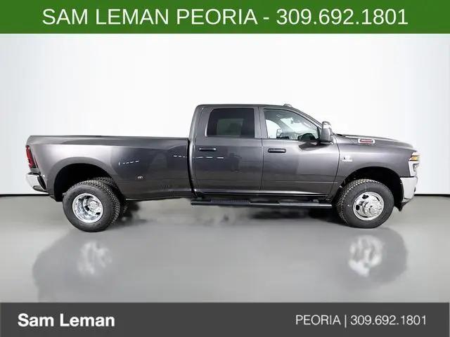 2026 Ram 3500 Tradesman Crew Cab 4x4 8' Box