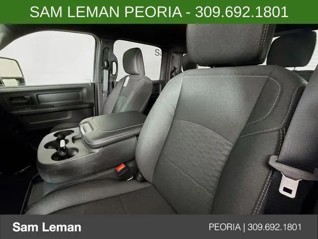 2026 Ram 3500 Tradesman Crew Cab 4x4 8' Box