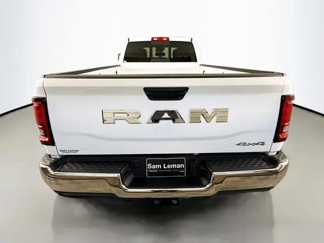 2026 Ram 3500 Tradesman Crew Cab 4x4 8' Box