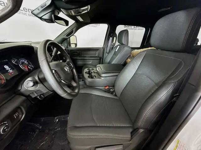 2026 Ram 3500 Tradesman Crew Cab 4x4 8' Box