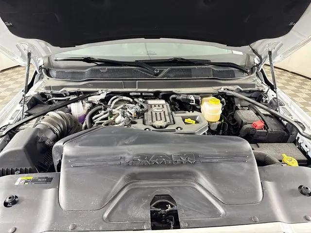 2026 Ram 3500 Tradesman Crew Cab 4x4 8' Box