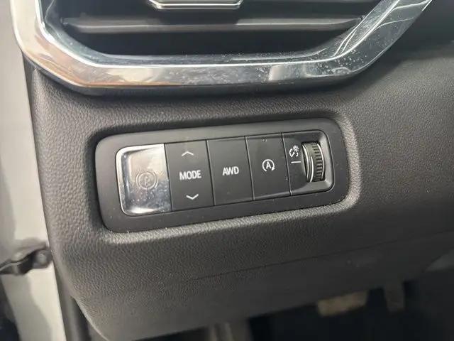 2024 GMC Acadia AWD Denali